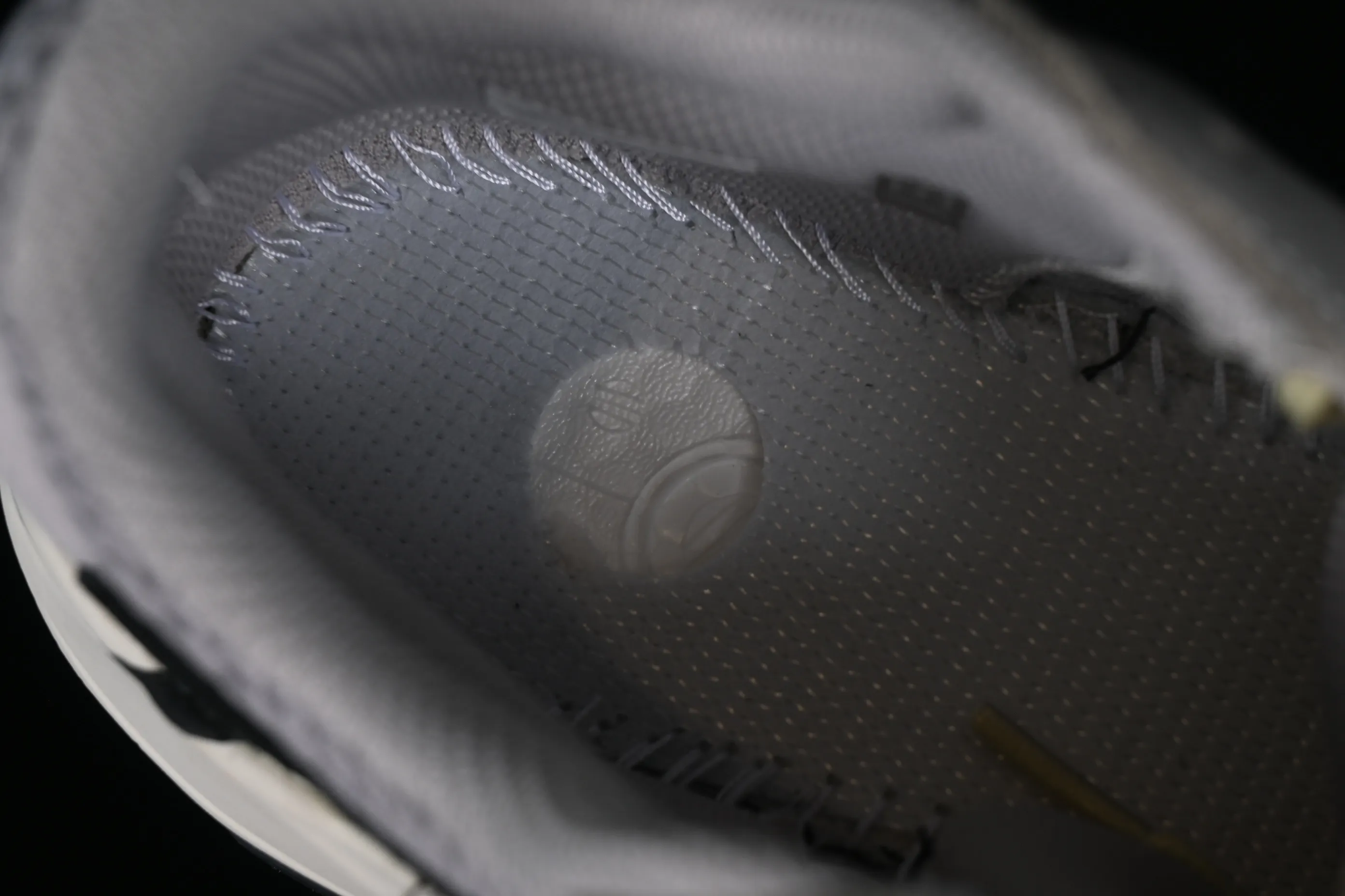 All Categories Ad Yeezy Coconut Series G Version Ad Calabasas Yeezy Boost 700 Runner B75571 Kanye Coconut 700 3M Reflective Running Shoes